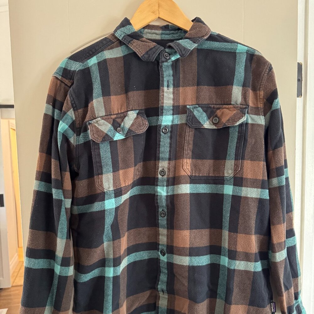 Patagonia Fjord Flannel Large